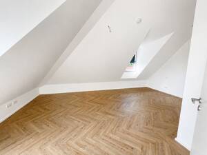 Exklusives Wohnen über den Dächern Eggenfeldens - Maisonette mit Galerie & West-Dachterrasse – 84307 Eggenfelden – Vorschaubild 7