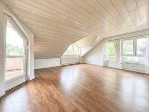Traumhafter Weitblick inklusive: Sonnige 3-Zi.-Dachgeschosswohnung mit Einzelgarage – 70567 Stuttgart – Vorschaubild 2