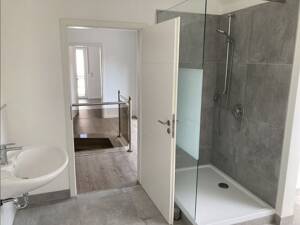 Gepflegtes Wohnhaus mit 3 Einheiten im Stadtteil von Koblenz bietet viele Nutzungsmöglichkeiten – 56070 Koblenz – Vorschaubild 6