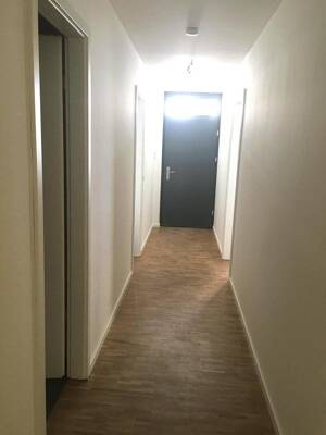 Wohnen mit Stil und Tiefgarage: 3-Zimmer-Wohnung mit Balkon in Dresdner Neustadt – Alaunstraße 54, 1099 Dresden – Vorschaubild 7