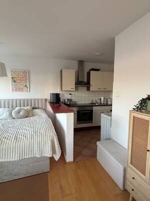 Schöne und gut geschnittene 1 Zimmer-Wohnung mit Balkon direkt an der Lahn, Lahnstr. 7, Gießen – 35398 Gießen – Vorschaubild 4