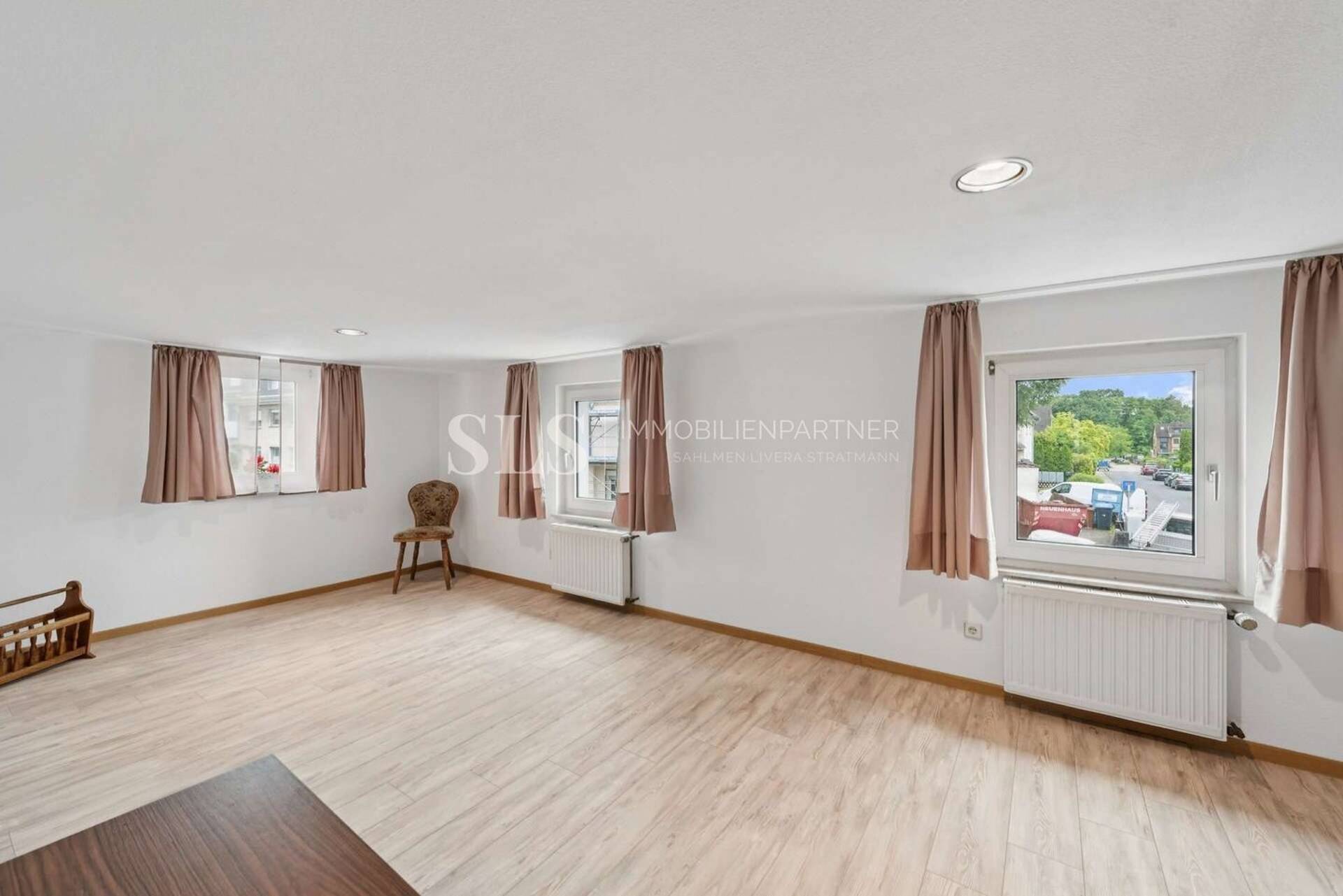 Haus in 51469 Bergisch Gladbach mit 255 m² kaufen
