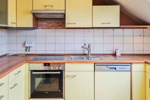 Wohnen im Grünen - Ihr neues Zuhause mit viel Potenzial in ruhiger Lage mitten in der Stadt – 63071 Offenbach am Main – Vorschaubild 4