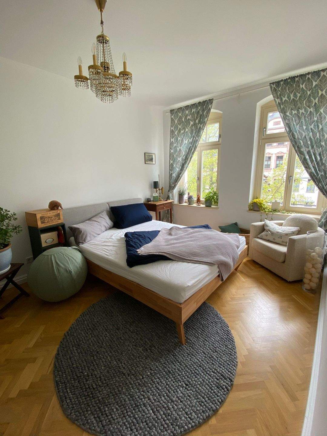 Ein Hauch von Luxus! Fußbodenheizung / Echtholzparkett / Stellplatz – Chemnitz – Vorschaubild 5