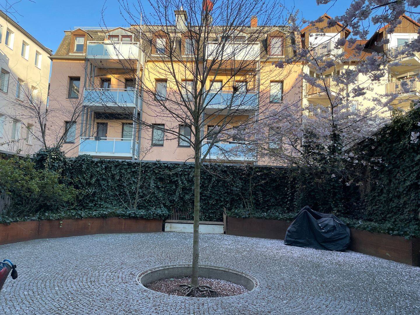 Attraktives Mehrfamilienhaus in der Fürther Innenstadt – Fürth – Vorschaubild 3
