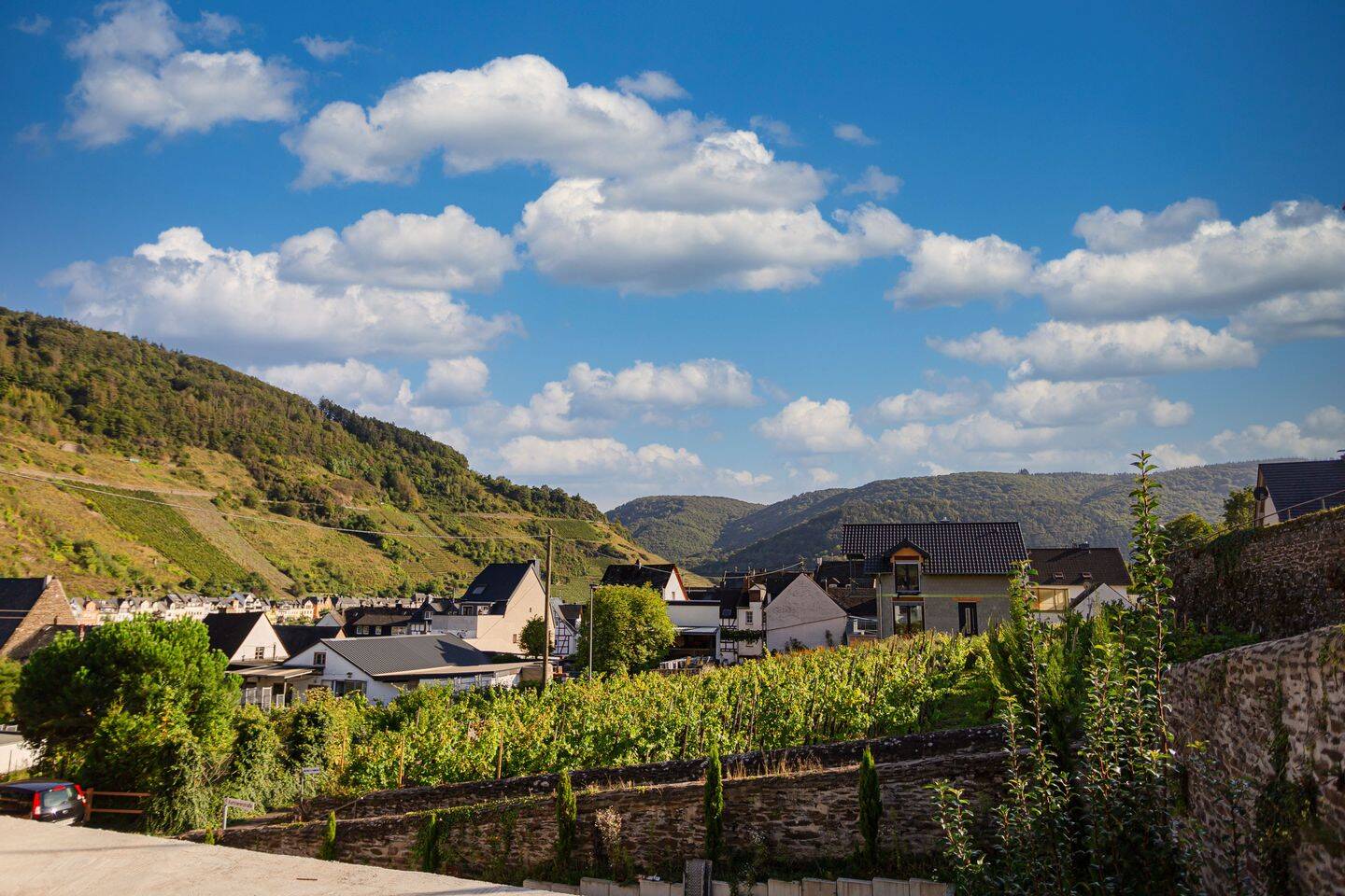 Einfamilienhaus in Zell Kaimt mit großer Terrasse und Garage - Viel Platz für die Familie – Zell (Mosel) – Vorschaubild 3