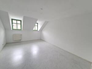 Sanierte 3-Zimmer-Wohnung mit Balkon: ruhige, zentrumsnahe Lage in Chemnitz-Hilbersdorf – 9131 Chemnitz – Vorschaubild 3