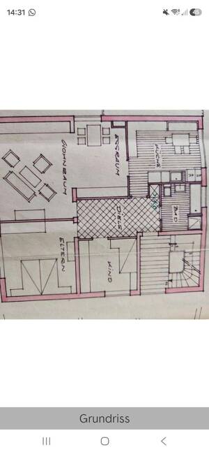 Helle 3-Zimmer-Wohnung mit großem Wohn- und Esszimmer, Einbauküche und Balkon
