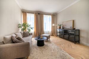 ? Designer-Wohnung nahe Schloss Charlottenburg! - Frisch sanierte 3,5-Zi-Whg inkl. Mobiliar & Küche – 14059 Berlin – Vorschaubild 8