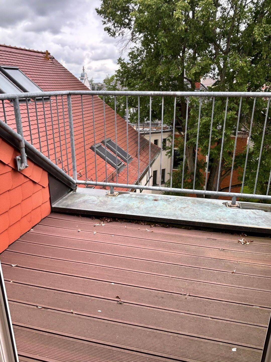 +++ATTRAKTIVE DG- WOHNUNG MIT EBK, BALKON UND PKW-SP IN EINER RUHIGEN SEITENSTRAßE+++ – Chemnitz – Vorschaubild 4