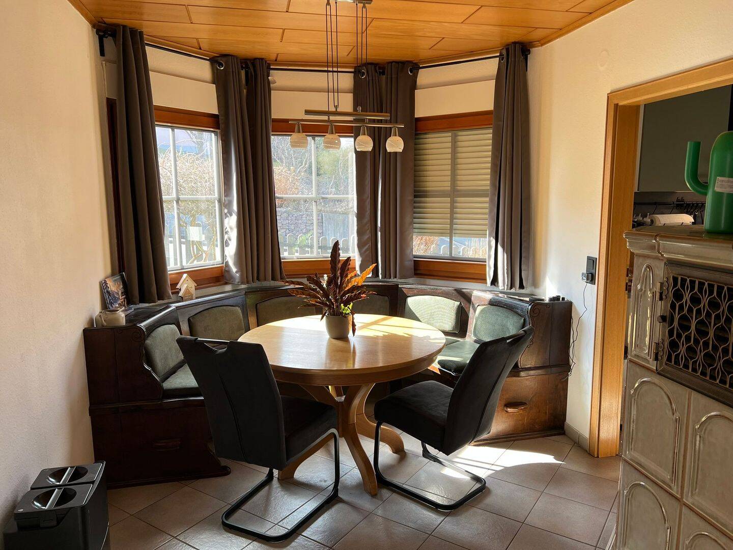 Gepflegtes 4-Zimmer Einfamilienhaus mit Garage und großem Garten – Oberkotzau – Vorschaubild 8