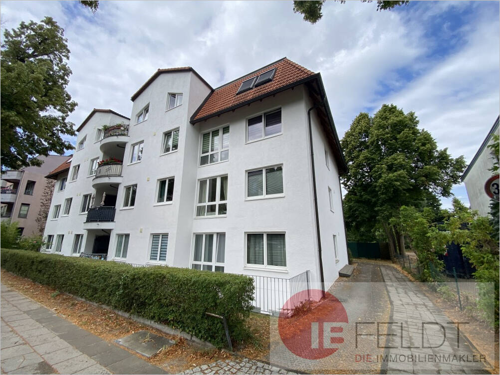 Ihre Neue Kapitalanlage: Vermietete 2-Zimmer Eigentumswohnung mit Loggia in Berlin Wilhelmsruh