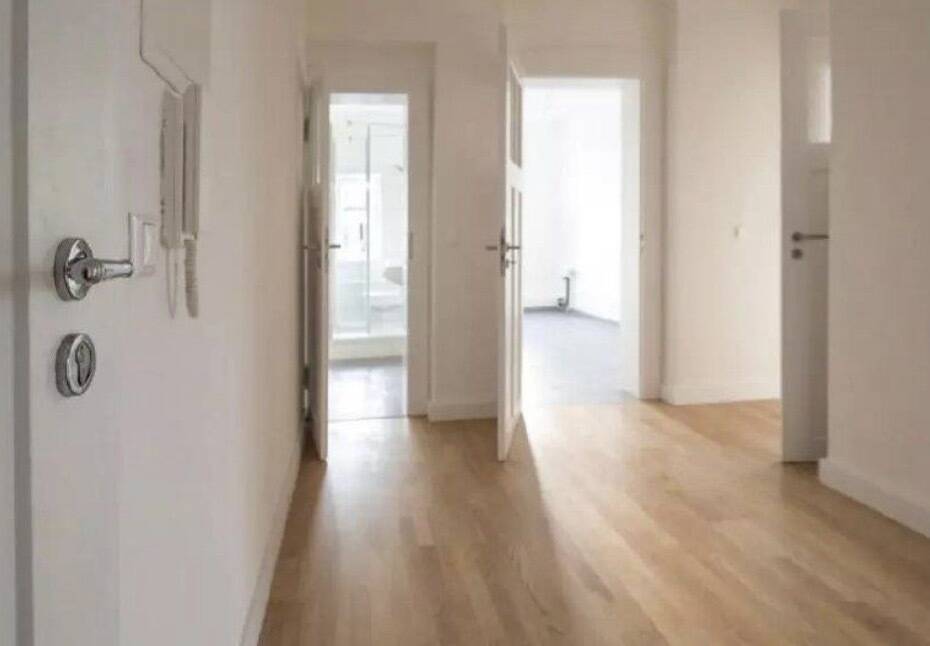 Charmante 2-Zimmer-Altbauwohnung mit stilvollem Flair und individuellem Charakter. – Dresden – Vorschaubild 2