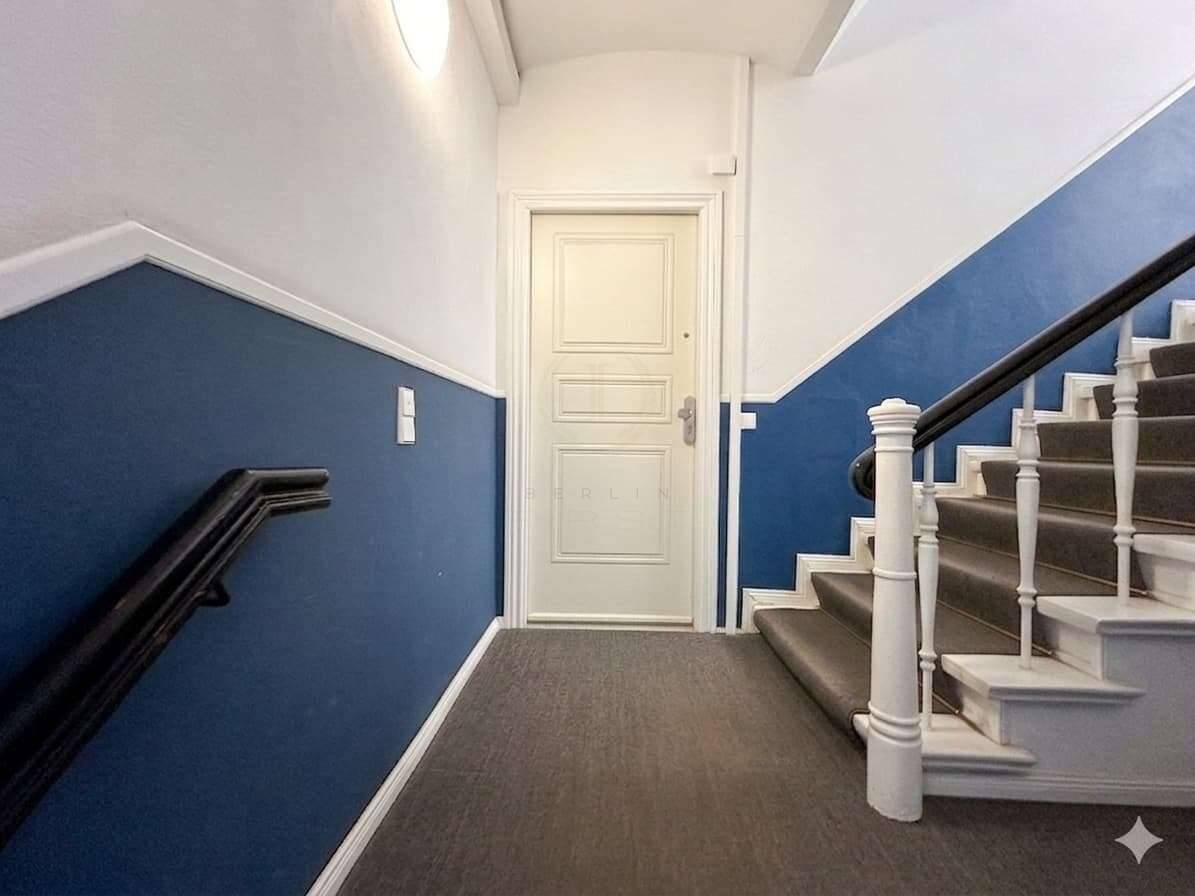 Traumhaft sanierte Wohnung mit Balkon in bester Lage von Berlin-Mitte – Berlin – Vorschaubild 7