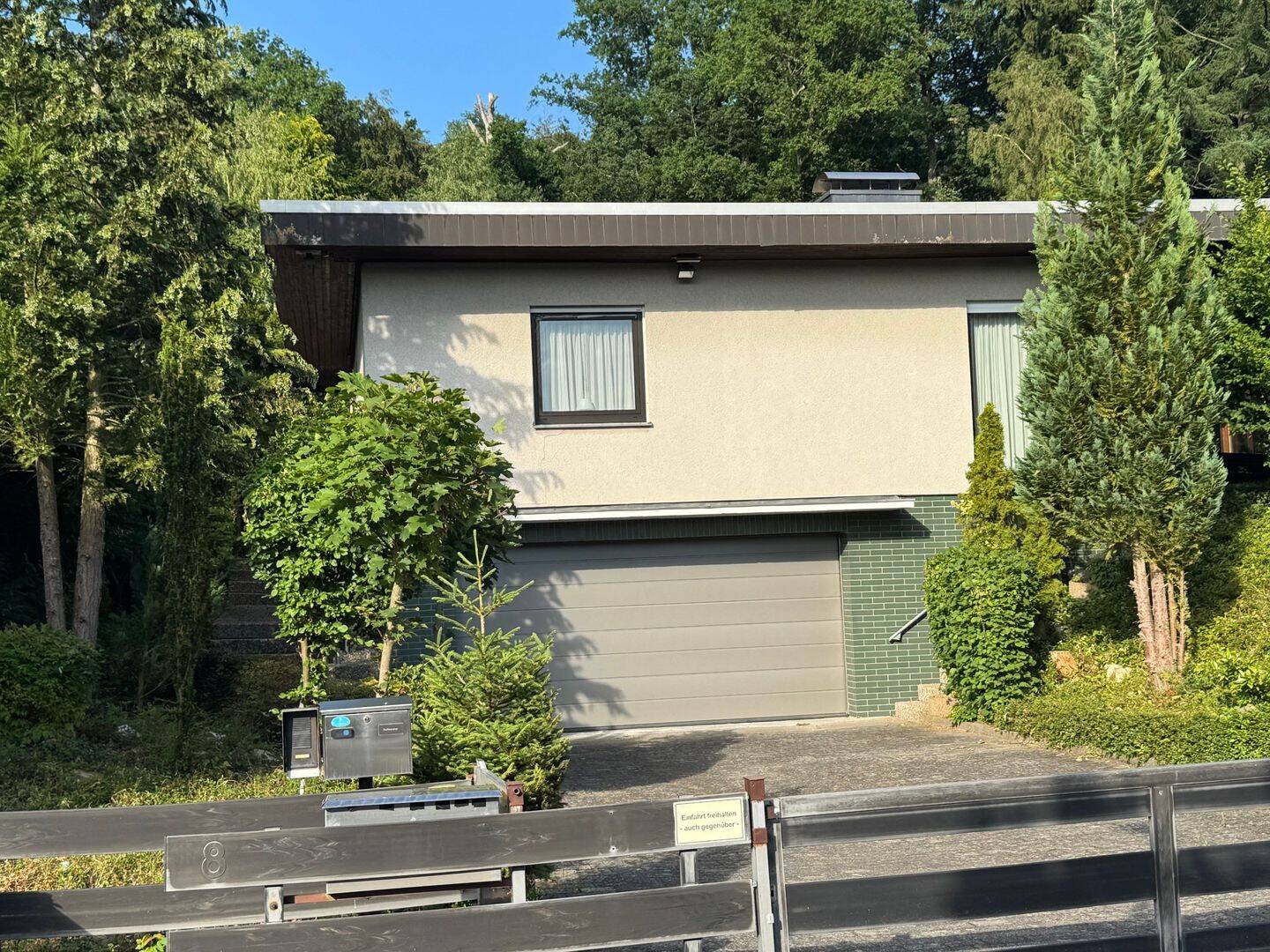 Bungalow am Waldrand in Top-Wohnlage Wehrheim/Saalburgsiedl. Gr 1237m²/ Wfl 177 m² 30km Frankfurt/M.