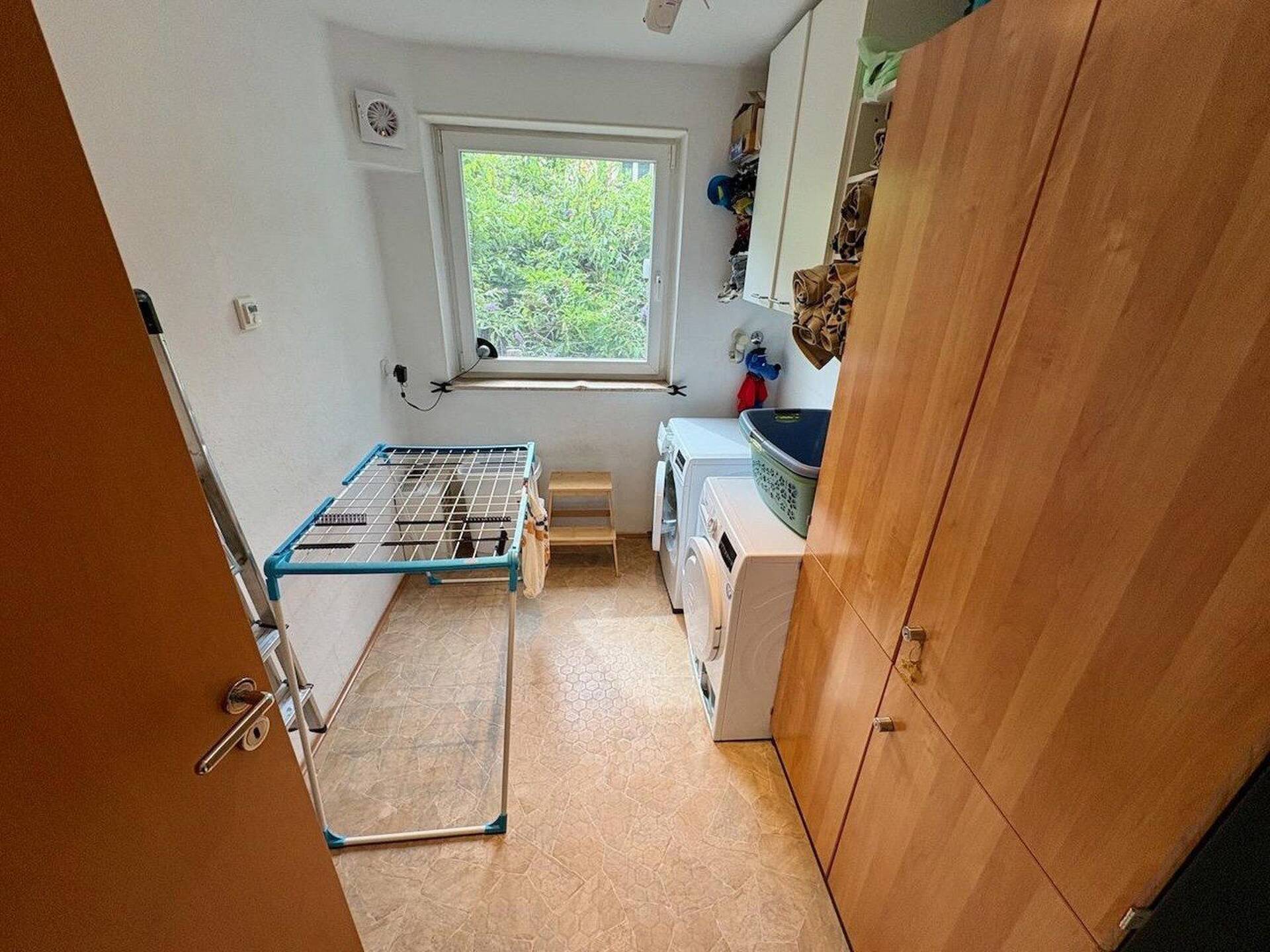 Erdgeschosswohnung in 51373 Leverkusen mit 140 m² kaufen