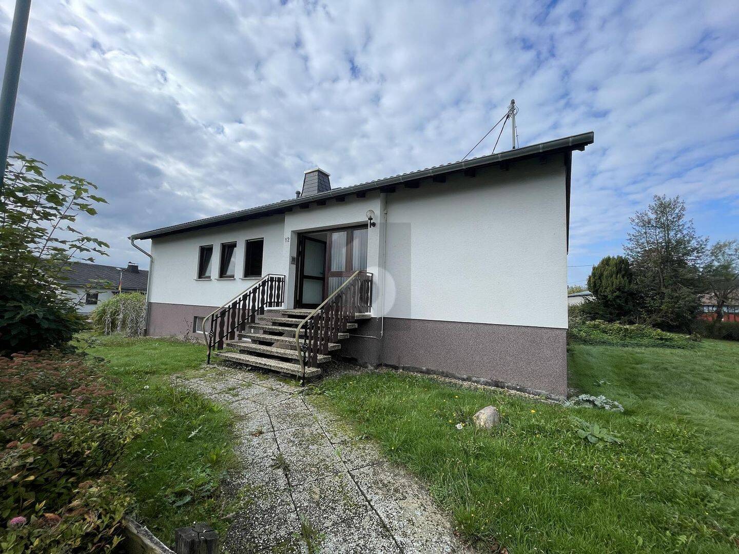 LANDRESIDENZ MIT WEITBLICK UND VIELFALT – Bogel – Bild 1 von 5