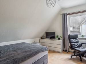 Attraktive Doppelhaushälfte nach WEG-Teilung auf Erbpachtgrundstück in Lübeck Schlutup – 23568 Lübeck – Vorschaubild 9