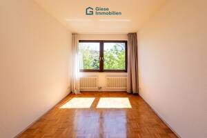 Familienwohnen und attraktive Investition – 70569 Stuttgart – Vorschaubild 9