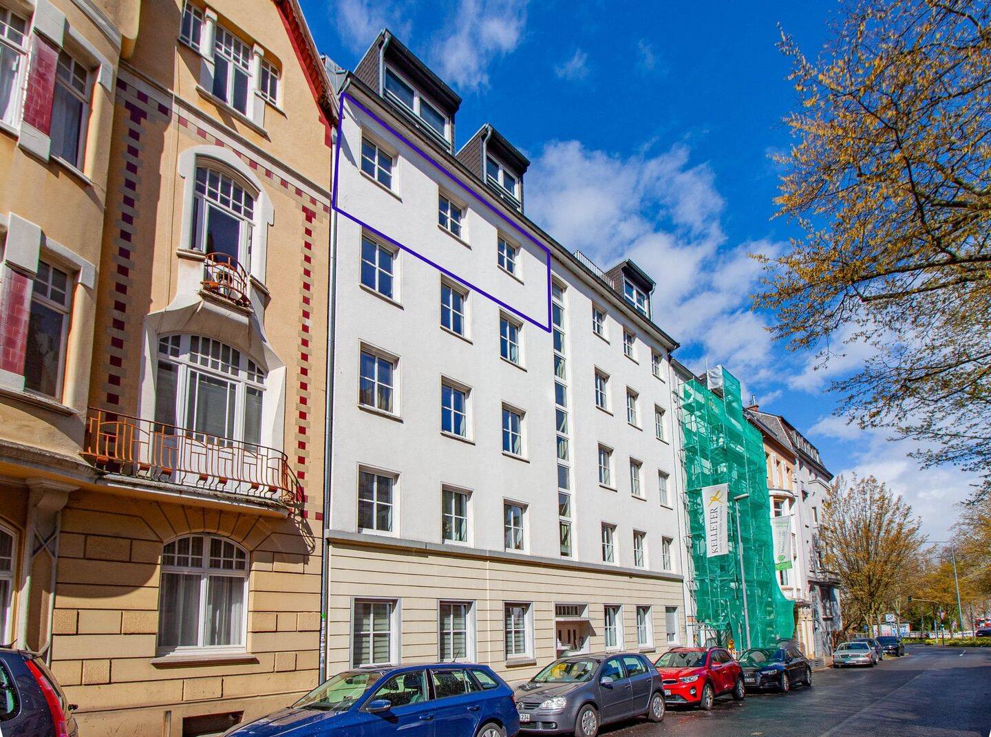 Attraktive Eigentumswohnung mit großem Wohnküchenbereich und Balkon in begehrter Lage am Hangeweiher