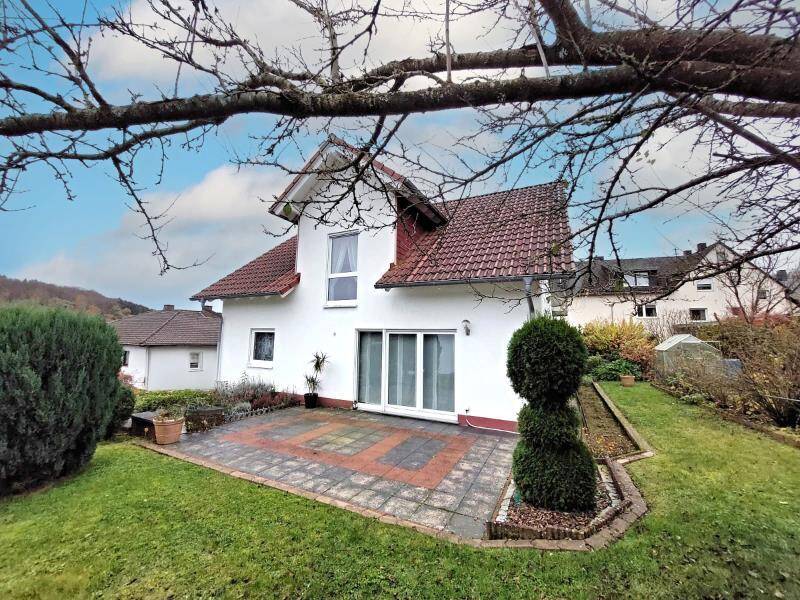 Großzügiges Einfamilienhaus (Bj. 2007 Kern Haus) mit sehr schönem Grundstück in ruhiger Lage von Hergenroth – Hergenroth – Vorschaubild 2