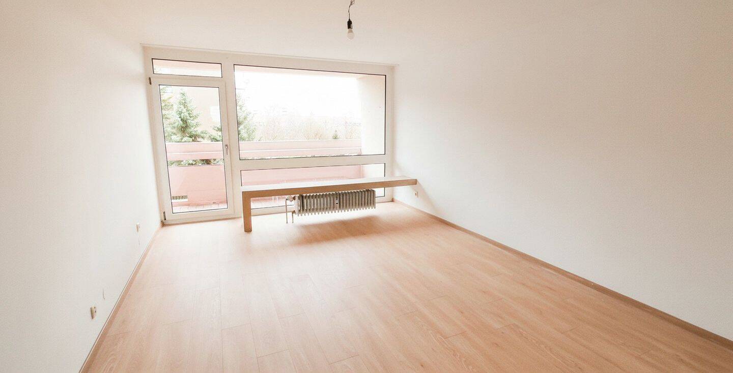 Top-Lage am Olympiapark - 3-Zimmer-Wohnung mit Südbalkon & TG in Schwabing-West – München – Vorschaubild 2