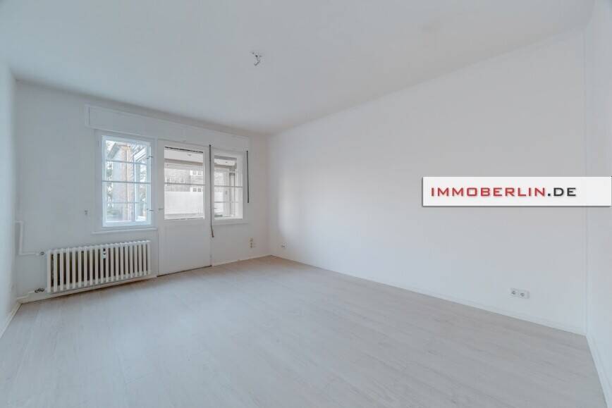 IMMOBERLIN.DE - Geräumige Altbauwohnung mit Loggia beim Britzer Garten – Berlin – Vorschaubild 4