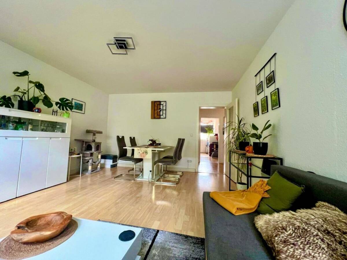 Charmante 3-Zimmer-Wohnung mit Sonnenbalkon in Essen-Frohnhausen – 45145 Essen – Bild 1 von 8
