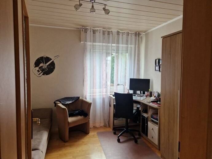 Stilvolle, helle, modernisierte 4-Zimmer-Wohnung mit Balkon in Leverkusen Schlebusch – Leverkusen – Vorschaubild 8