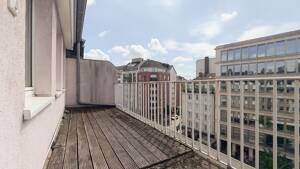Großzügiges Appartement mit 2 Balkonen in zentraler Lage! – 40211 Düsseldorf – Vorschaubild 5