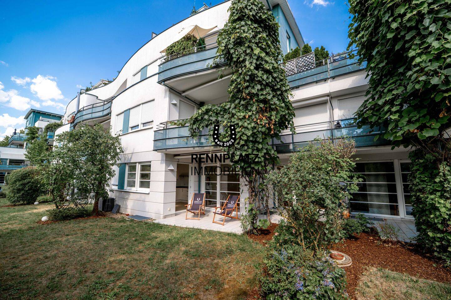 Renovierte 4-Zimmer-Wohnung mit Garten in Tretzel-Anlage. Frei! Open-House-Events: 31.07. + 06.08.!