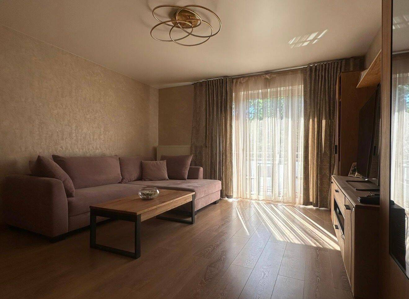 Modernisierte 2-Zimmer-Wohnung mit hochwertiger Neff-Küche in Top-Lage in Nürnberg – Nürnberg – Vorschaubild 5