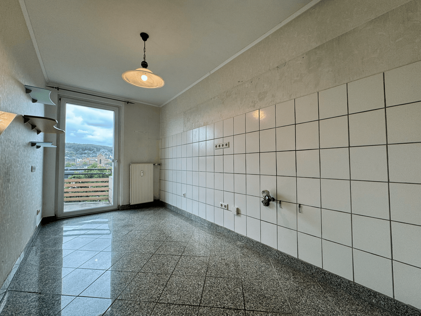 Schöner Weitblick inklusive - gepflegte Wohnung mit großem Balkon und Garage nahe der Wupper – Wuppertal – Vorschaubild 5