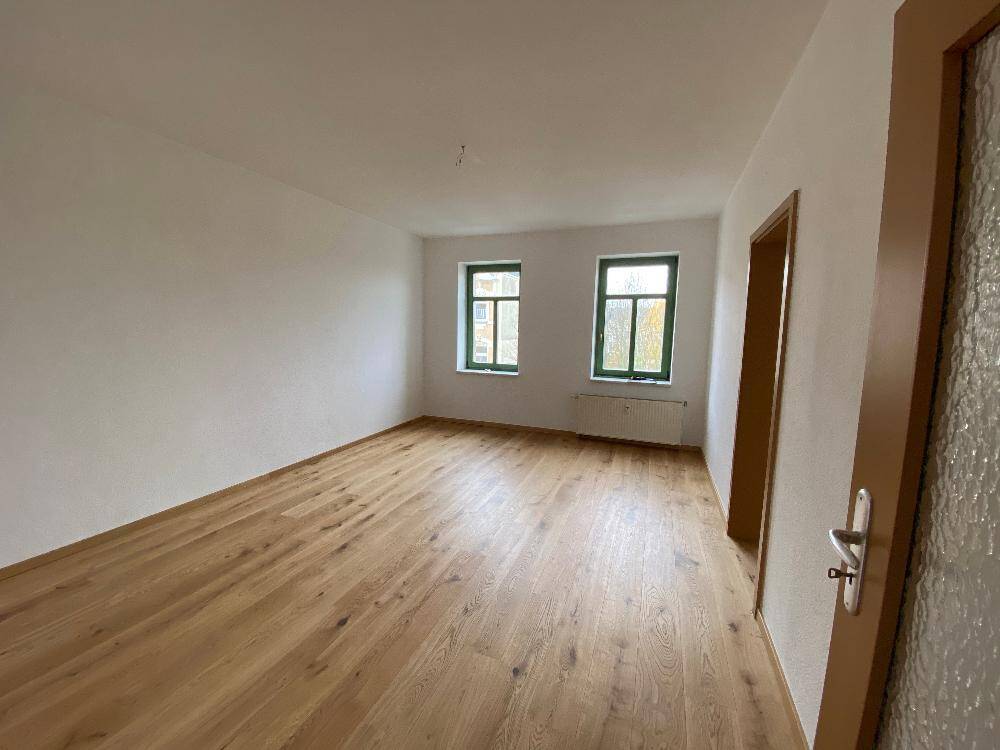 2-Zi.-Dachgeschosswohnung mit tollem Parkettboden, auch für die junge Familie – Chemnitz – Vorschaubild 4