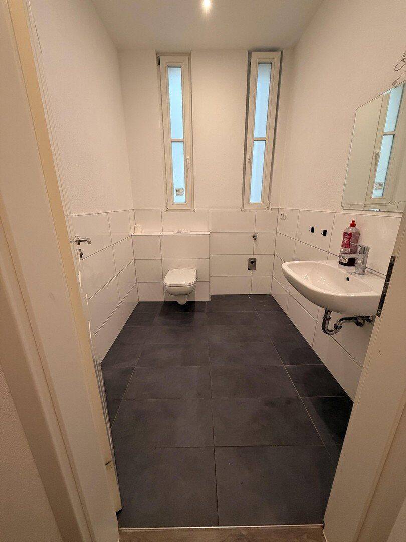 Gepflegte und Sanierte 2,5-Zimmer Wohnung im EG in Pforzheim inkl. EBK und Fußbodenheizung – Pforzheim – Vorschaubild 6