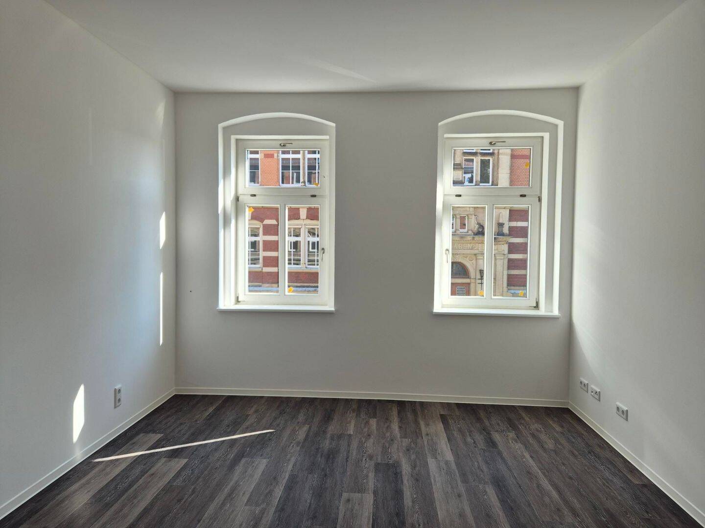Helle und geräumige Wohnung mit Aufzug in Löbau – Löbau – Vorschaubild 4