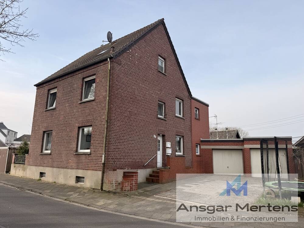 (M)EIN Zweifamilienhaus in MG-Kothausen 2 Wohneinheiten auf 120 m² inkl. Doppelgarage & Gartenoase – Mönchengladbach – Vorschaubild 2