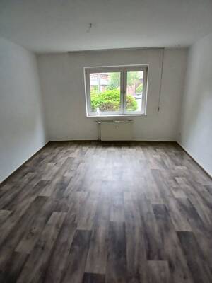 Wunderschöne 2 - Zimmer Wohnung in Remscheid – 42853 Remscheid – Vorschaubild 2