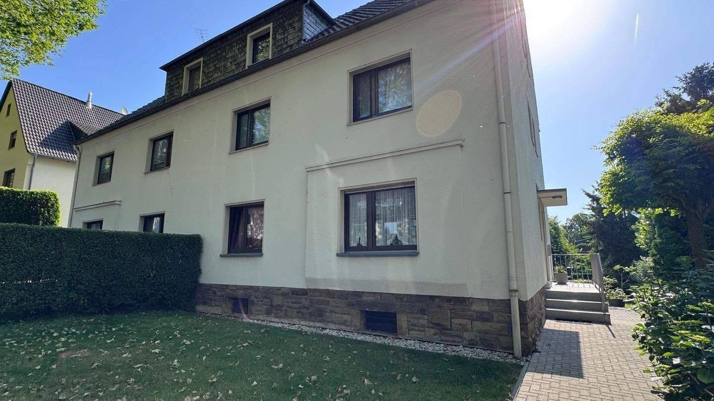 Kapitalanlage oder Selbstnutzung: saniertes 3-Familienhaus, vollständig vermietet, mit großem Garten in TOPP-Lage – Erkrath – Vorschaubild 5