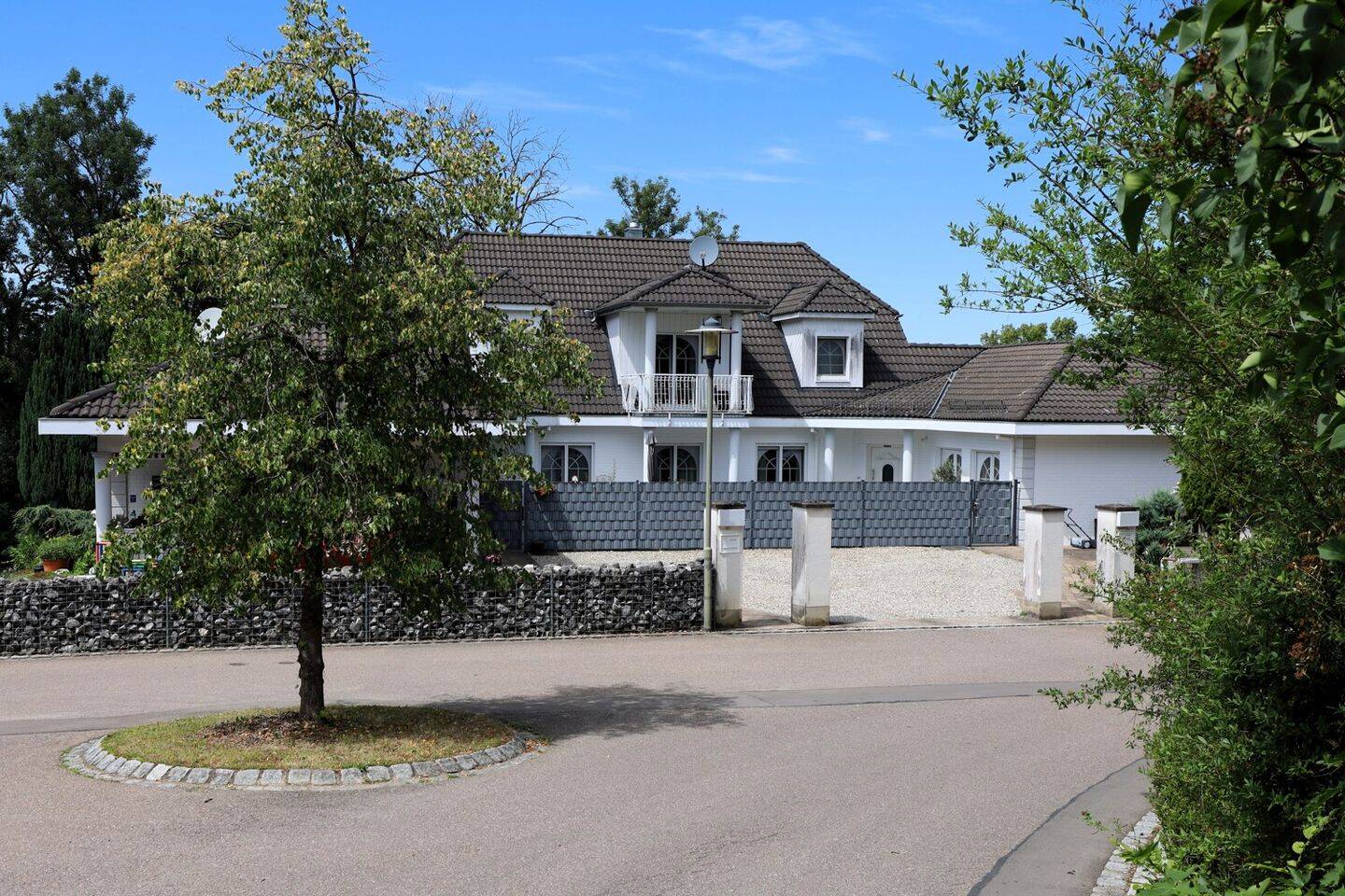 Repräsentatives Haus mit großem Garten in gehobener Lage – Haldenwang – Vorschaubild 8