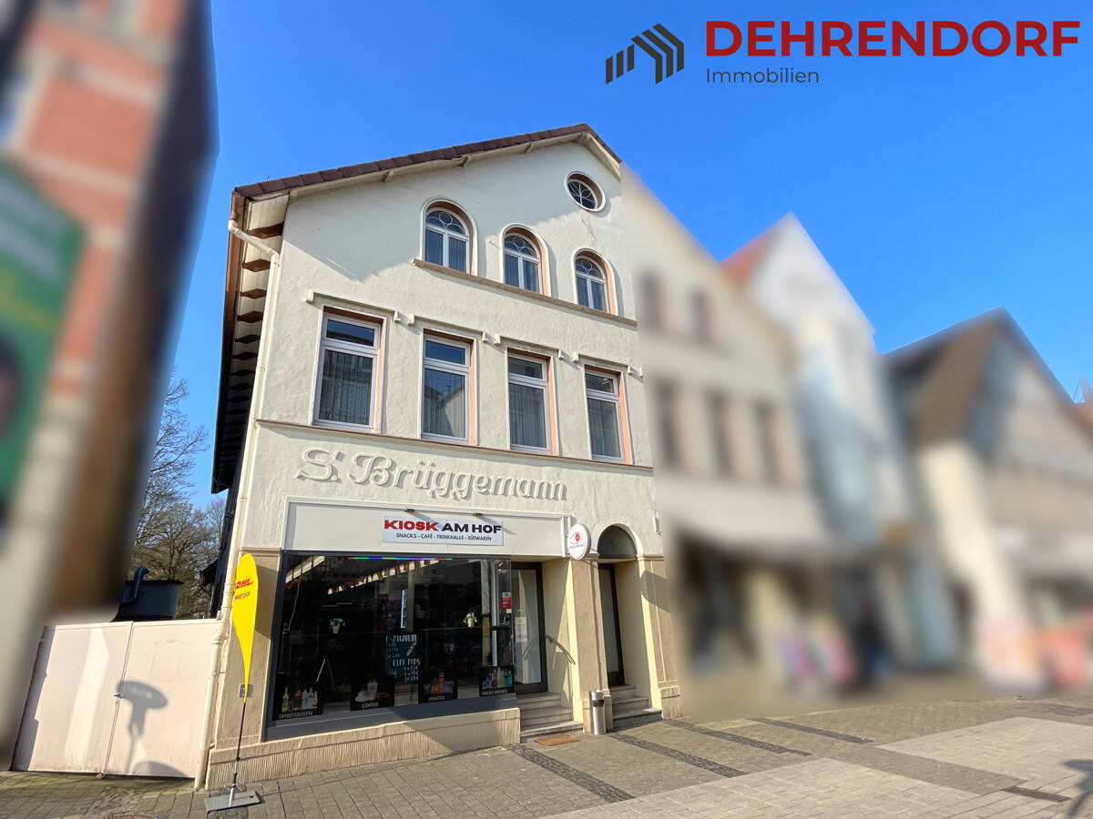 Doppelchance in Detmold: Zwei Häuser in einem Angebot – Detmold – Bild 1 von 9
