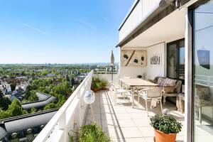 Heute investieren, später selbst einziehen - kernsaniertes Penthouse in Frankfurt-Sachsenhausen