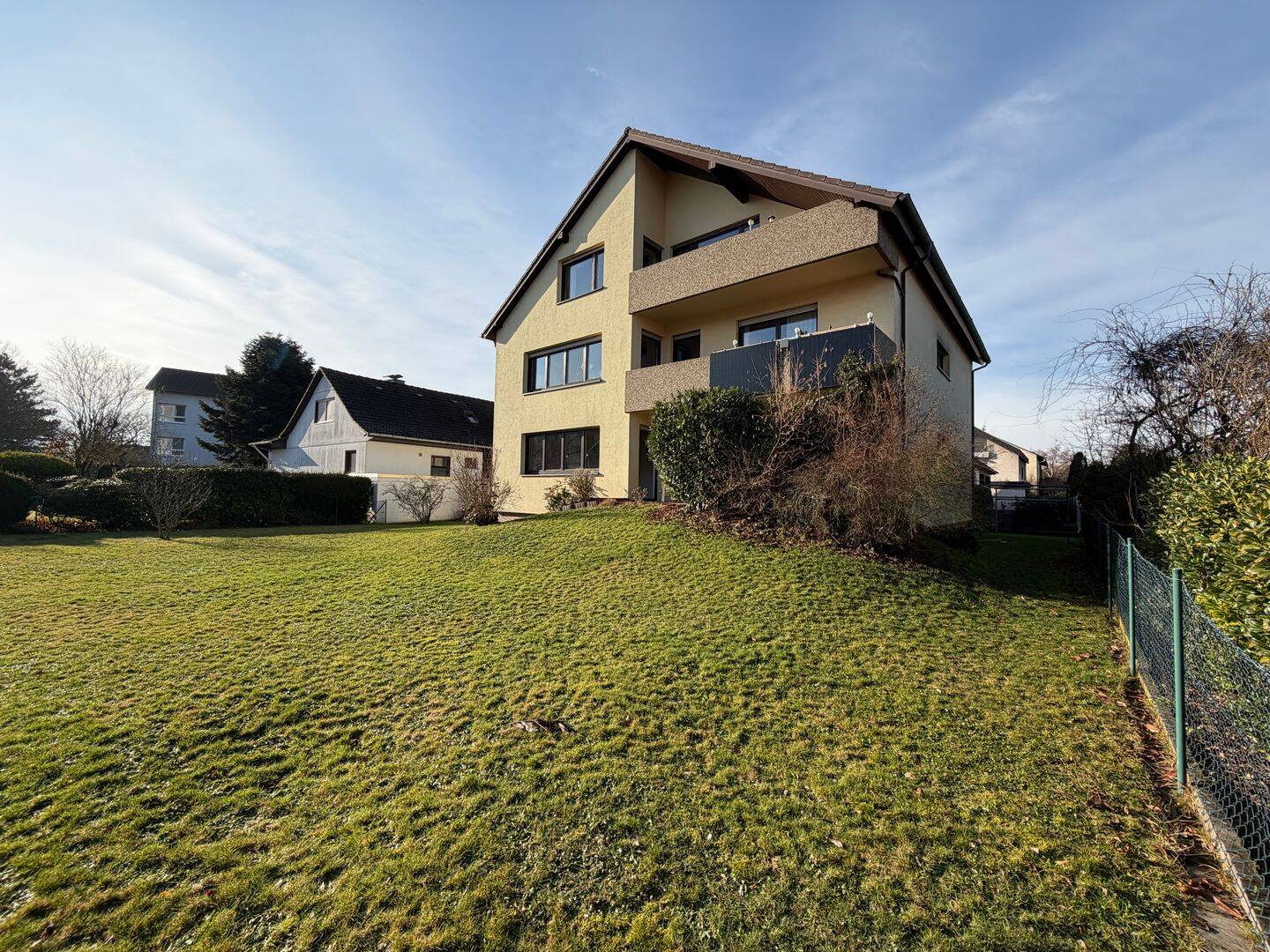 XXL 3 Familienhaus in ruhiger Wohnlage von Darmstadt Wixhausen – Darmstadt – Vorschaubild 2