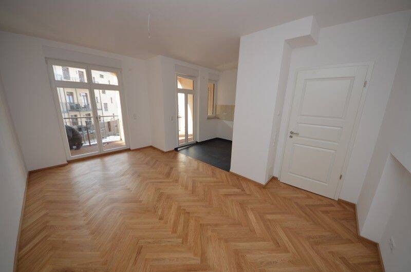 Traumhafte 2-Zimmer-Wohnung im Lindenhof - Fußbodenheizung, Balkon und Parkettboden! – Chemnitz – Vorschaubild 6