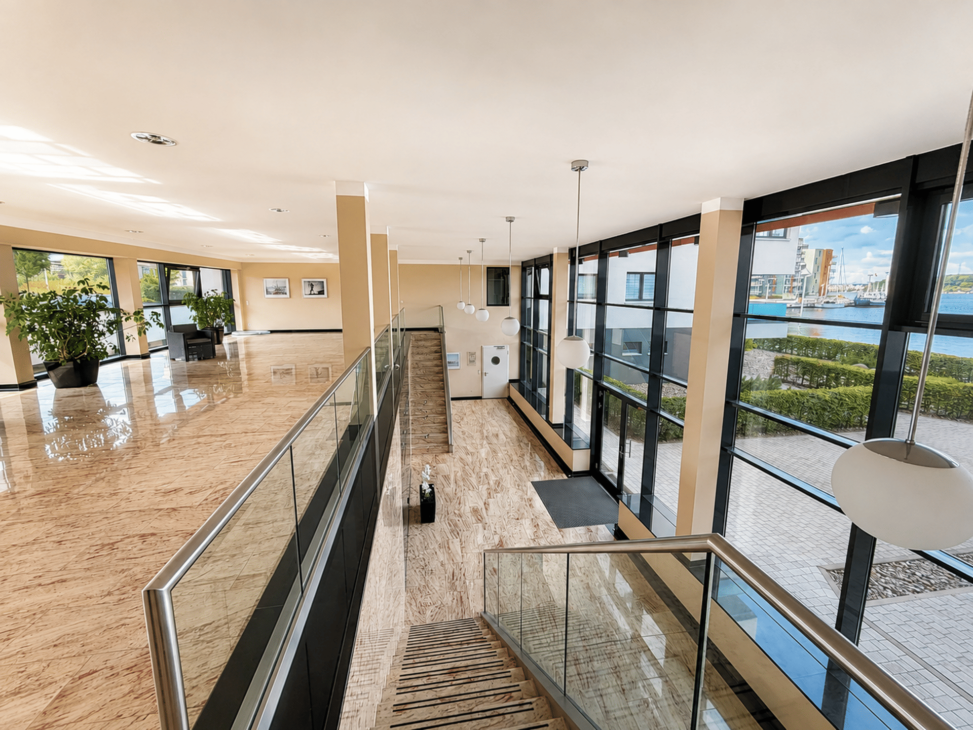 Terrassenwohnung in 18057 Rostock mit 112,64 m² kaufen