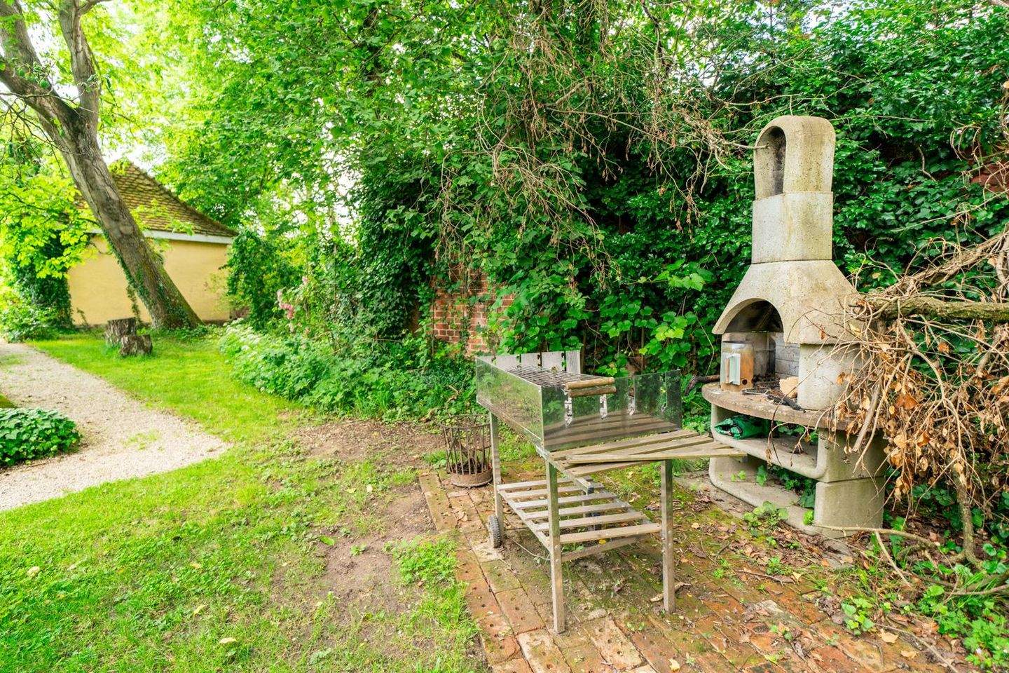 Bezauberndes Anwesen mit parkähnlichem Garten auf 3234 m² Grund – Röfingen – Vorschaubild 9