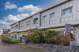 Wohnen wie im eigenen Haus mit Einliegerwohnung und grandioser Terrasse in Käfertal!