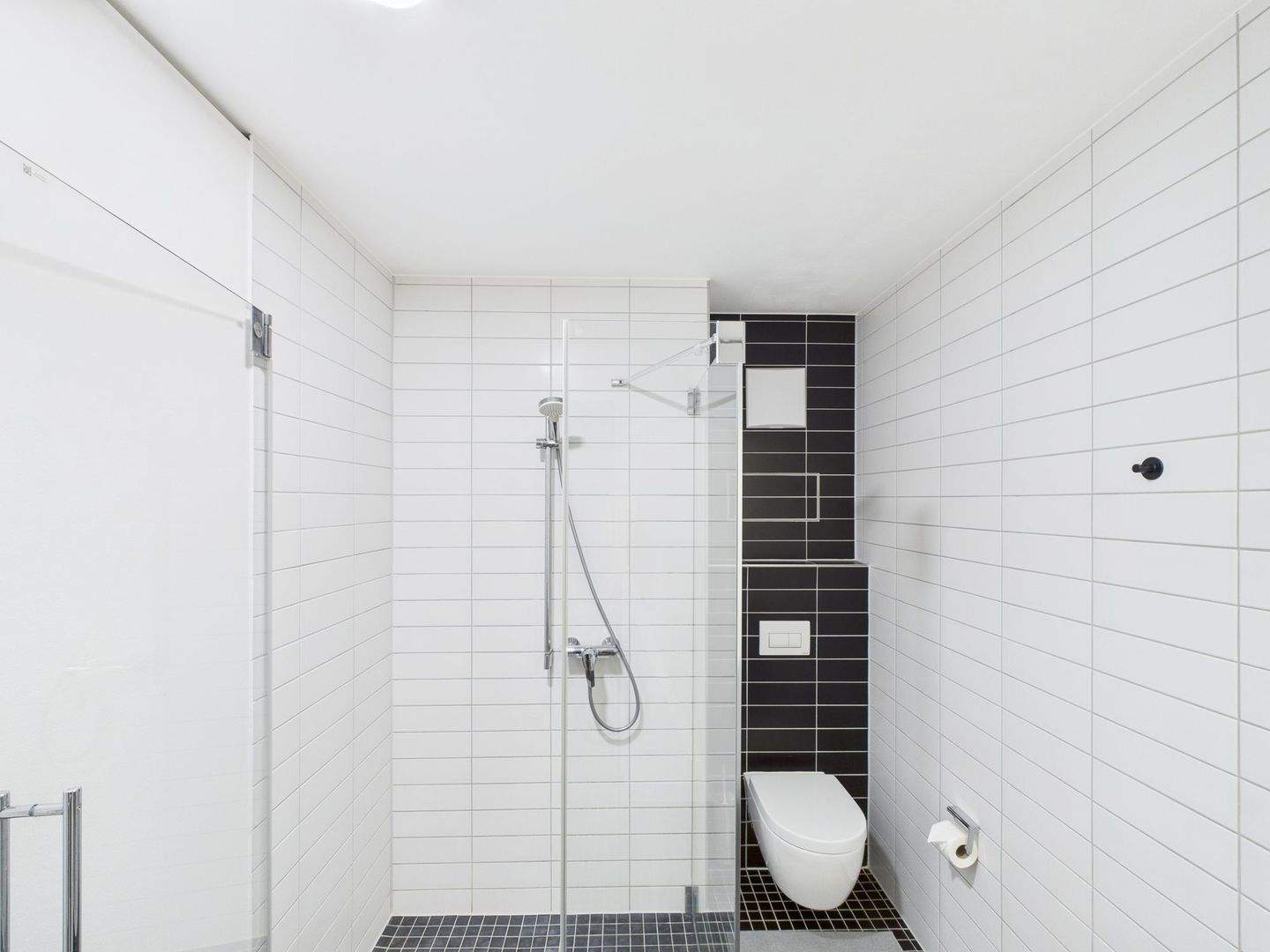DIE ZIMMEREI | All-inclusive-Miete: Maisonette Wohnung mit Balkon - ideal für Young Pros | XL Bude – München – Vorschaubild 8