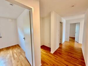 Jetzt zugreifen: weitläufige 3-Zimmer-Wohnung – 44269 Dortmund – Vorschaubild 2