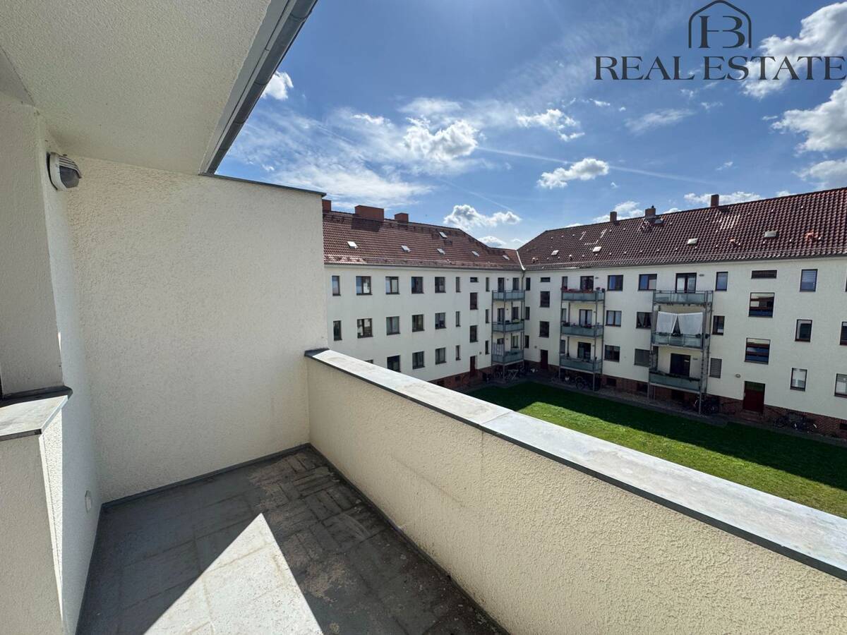 60 m² zum Wohlfühlen - 2-Zimmer-Wohnung mit Balkon – 39124 Magdeburg – Bild 1 von 9
